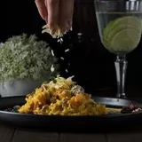 Plato de comida para eventos